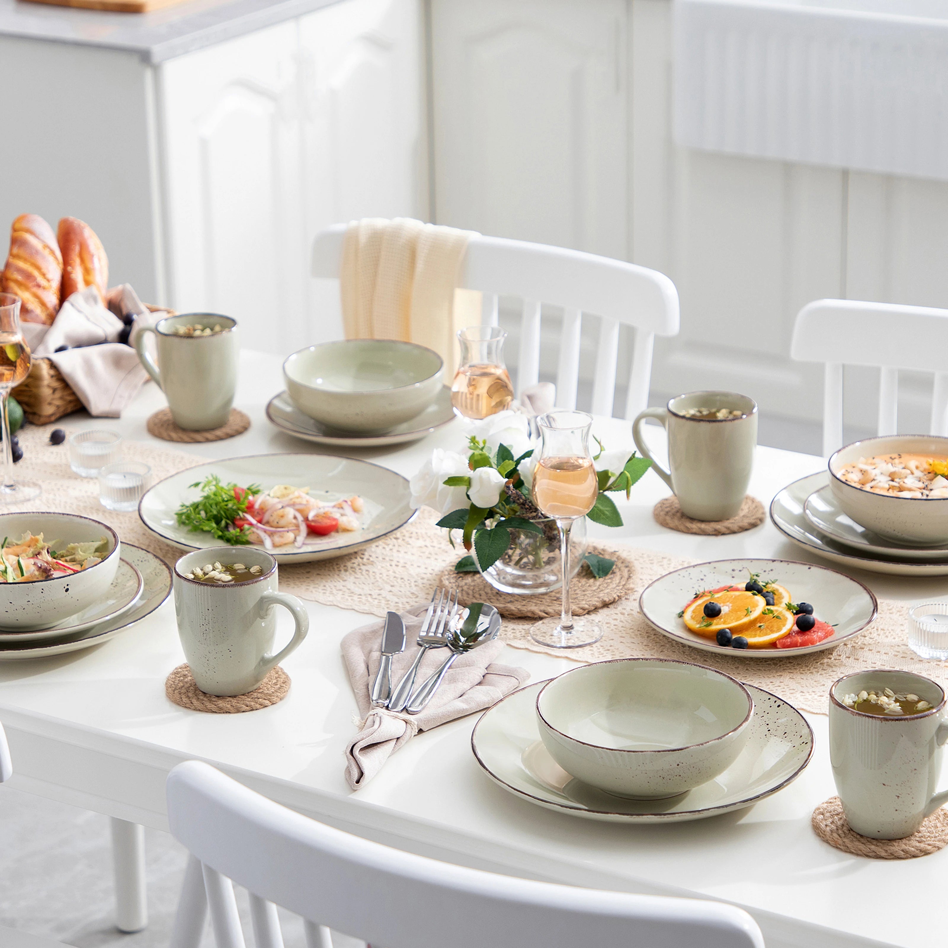 Dinnerware Set with Dinner Plate